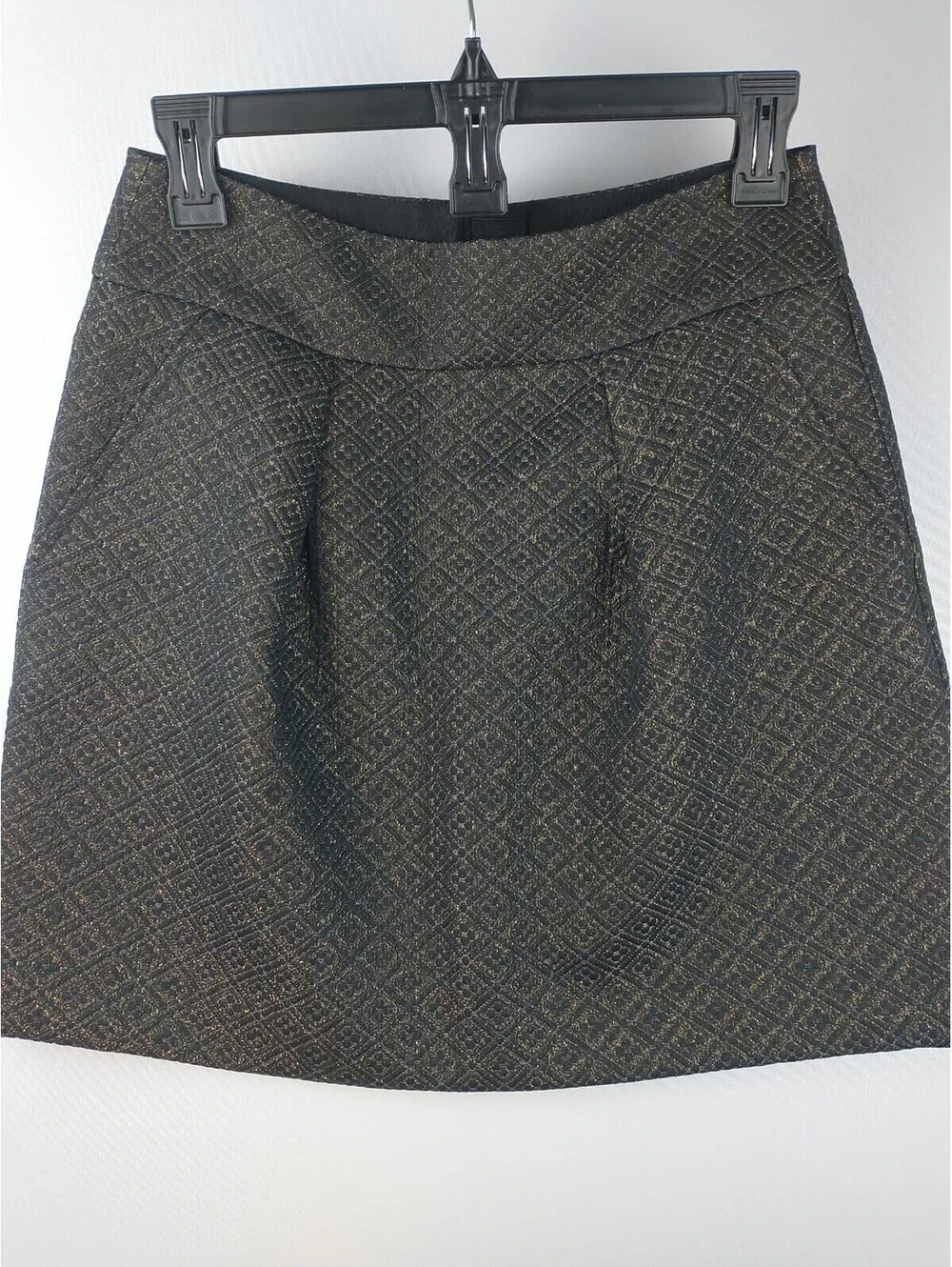 loft ann taylor Women's Size 2, Pleated Textured Metallic Gold